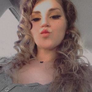 Meet your Posher, Kae